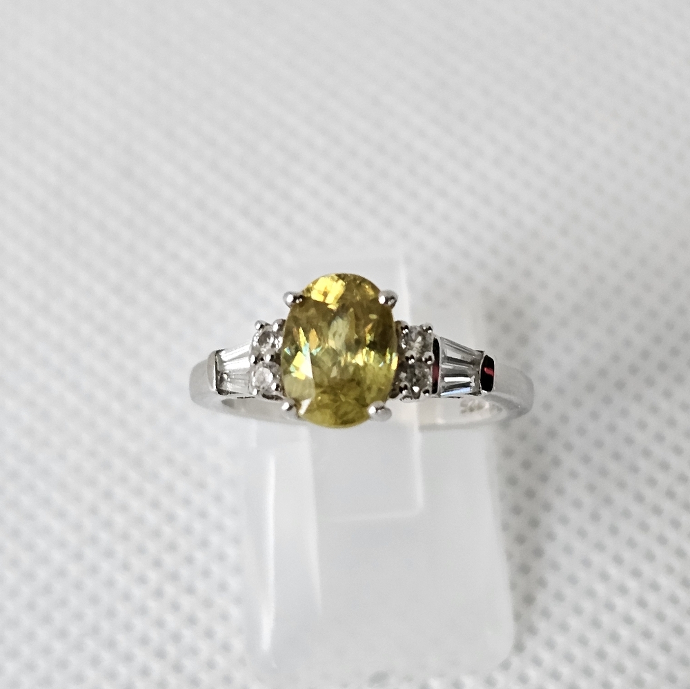 Genuine Sphene & White Zircon Baguette Ring Size 6!